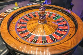 Macau Pools draw interface showing number selection grid